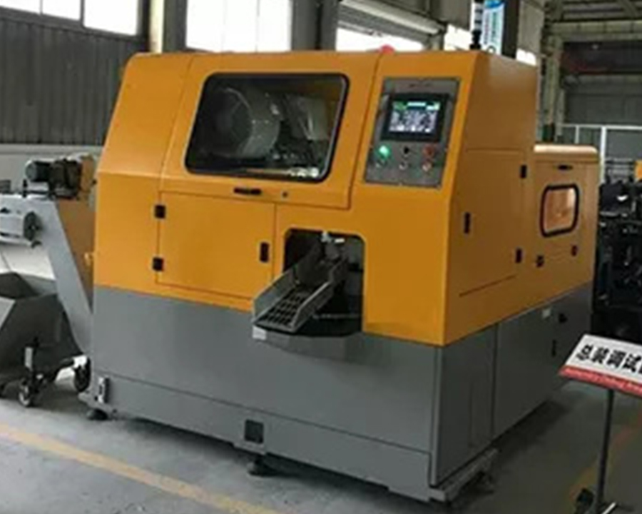 Plne automatická kotúčová píla KL-50 (priemyselné vybavenie)